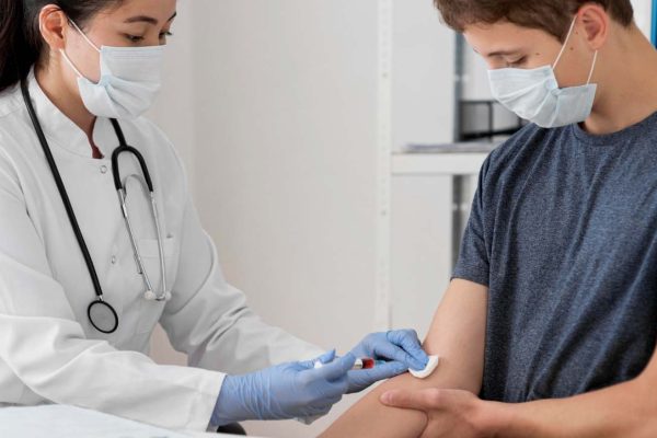 This Tiny Blood Test Can Detect Cancer Early-1